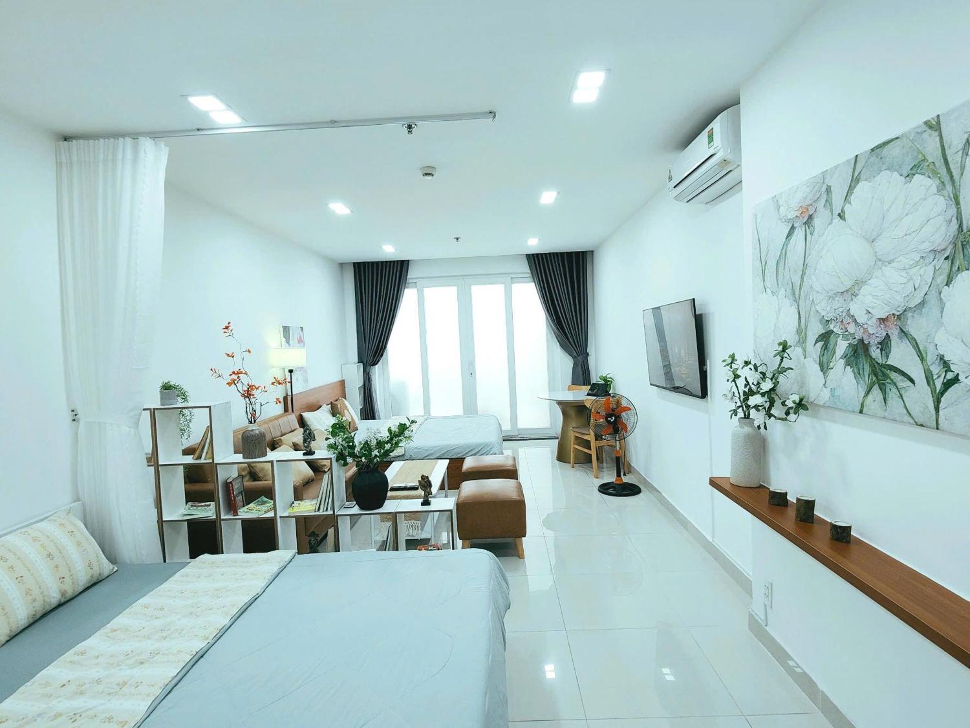Ho Cao Cap Gan San Bay Căn hộ *